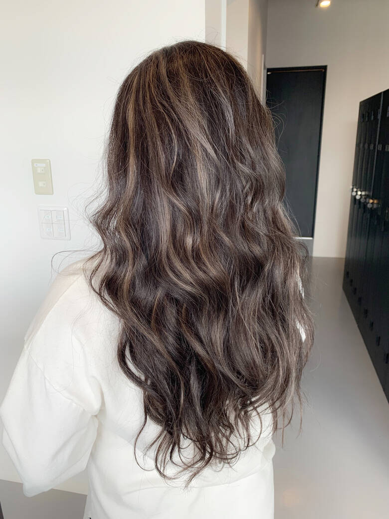 3dハイライト ハイライト デザインカラー ロング Apsee明石店 下鍋 実由 Hair