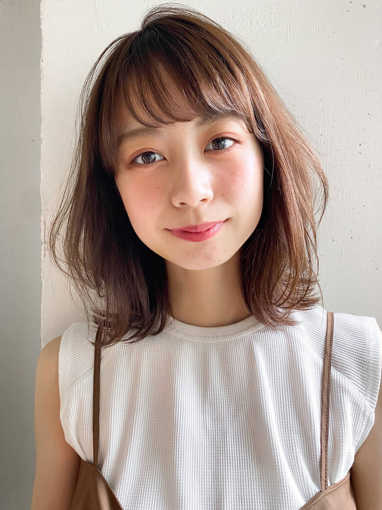前髪あり ミディアムレイヤー ミディアム 大人かわいい Kyli 表参道 二宮 万莉 Kyli 表参道 Hair