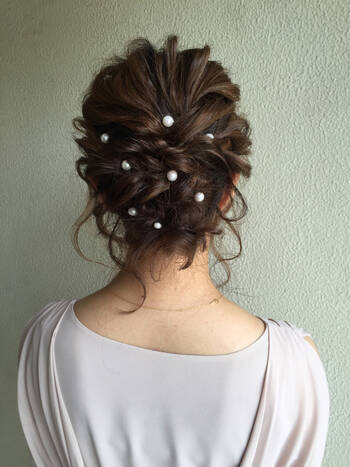 結婚式 お呼ばれに 一気に華やかにしてくれるオススメ髪飾りまとめ Hair