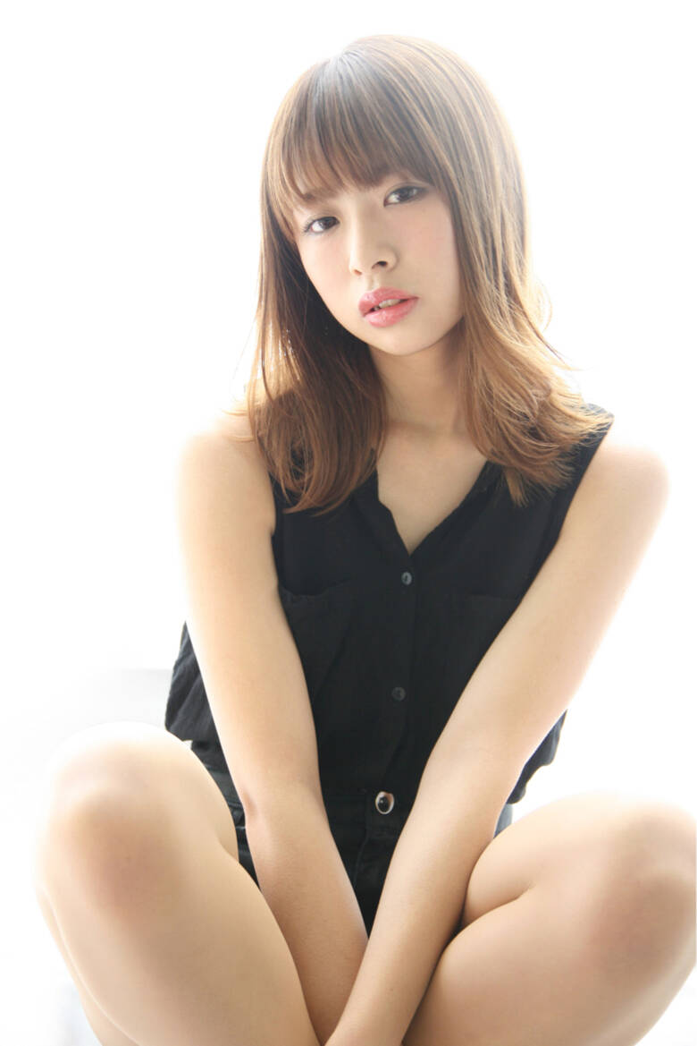 ストレート 外国人風 大人かわいい ストリート Fess Cut Colors 岡村 勇作 Hair