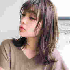 ミディアムとセミロングの違いってなに 魅力的なセミロングを紹介