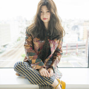 ユニークヘアと合わせてオシャレに着こなせ 今年も人気のエスニック ユニークヘアと合わせてオシャレに着こなせ 今年も人気のエスニック