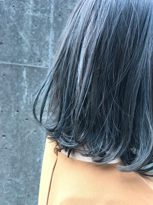 2020年夏 注目のヘアカラー ブルージュで透明感とツヤ感を演出 Hair 2020年夏 注目のヘアカラー ブルージュで透明感とツヤ感を演出 Hair
