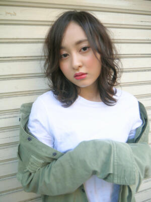 新鮮な黒髪 垢抜ける 髪型 ミディアム 最高のヘアスタイルのアイデア