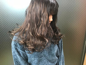 冬の必需品 マフラーに合うヘアスタイル アレンジ特集 Hair