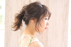 大人のポニーテールヘアアレンジで子供っぽいイメージから卒業 Hair