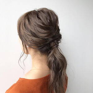 結婚式ヘアに♡くるりんぱアレンジ Meg/k-two AOYAMA