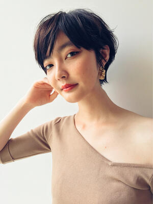 宮沢りえに学ぶ大人ショート ボブ 色気のヒントを髪型で解き明かす 宮沢りえに学ぶ大人ショート ボブ 色気のヒントを髪型で解き明かす